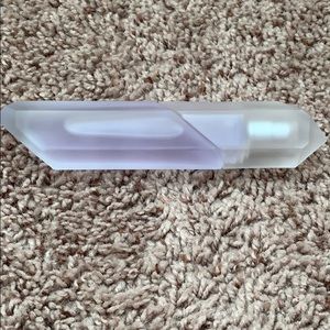 KKW Crystal Violet Musk Fragrance